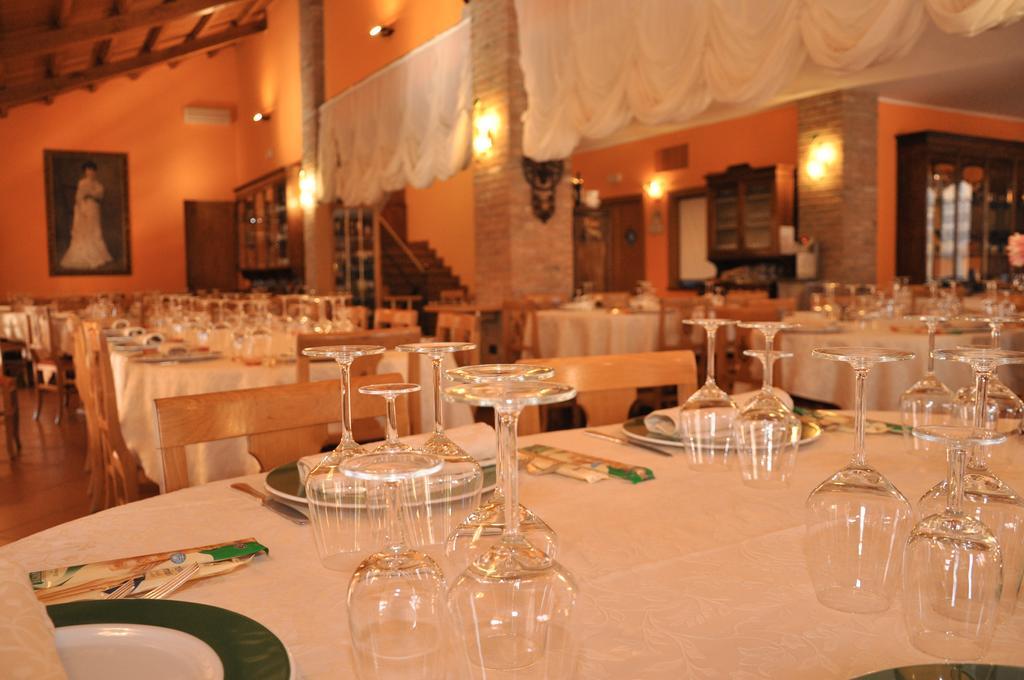 Agriturismo Corte Montini Villa Santa Giuletta Eksteriør billede