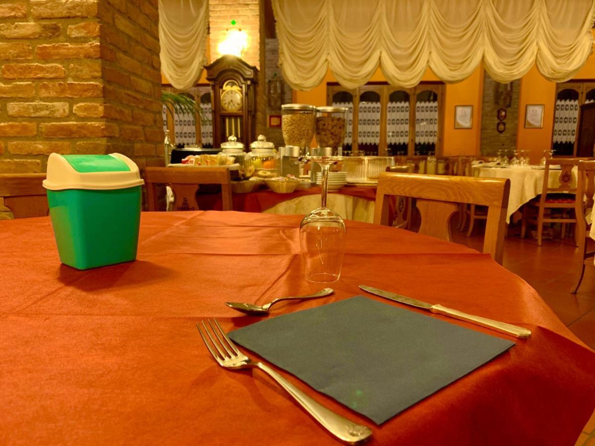 Agriturismo Corte Montini Villa Santa Giuletta Eksteriør billede